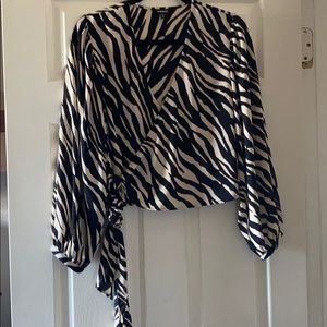 Printed blouse never worn